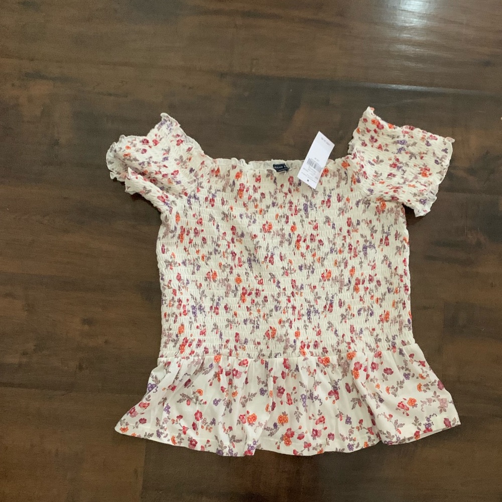 American eagle Floral peplum top